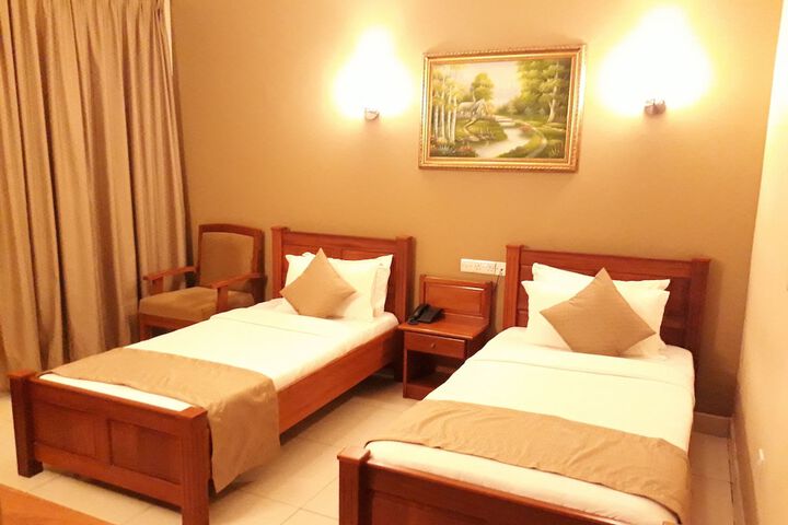 Room 29 of 87
