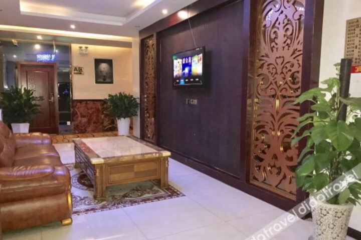 Hotel Interior 8 of 11