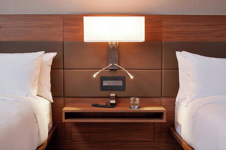 Room 21 of 59