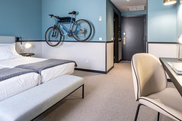Room 60 of 157
