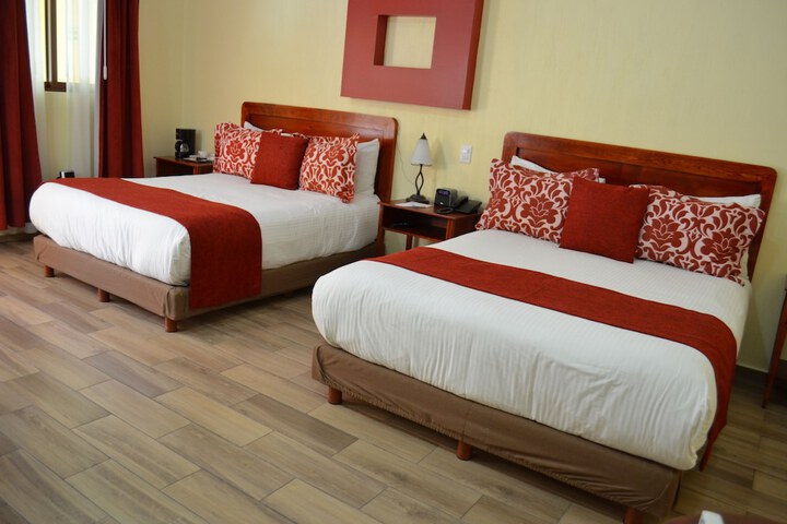 Room 5 of 53