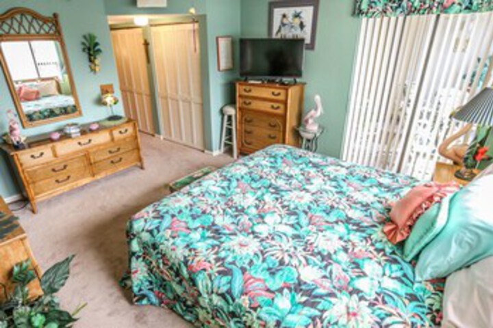 Room 63 of 77