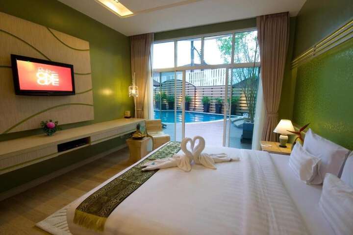 Room 32 of 113