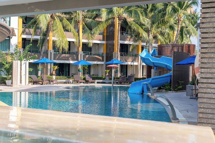 Pool 49 of 105