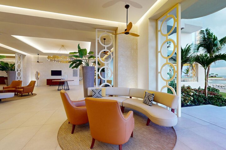 Hotel Interior 6 of 271