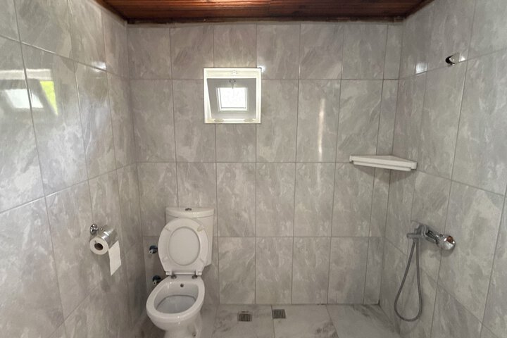 Room 54 of 74