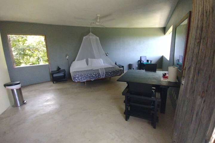 Room 18 of 56