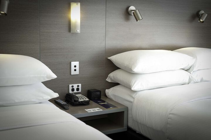 Room 9 of 95