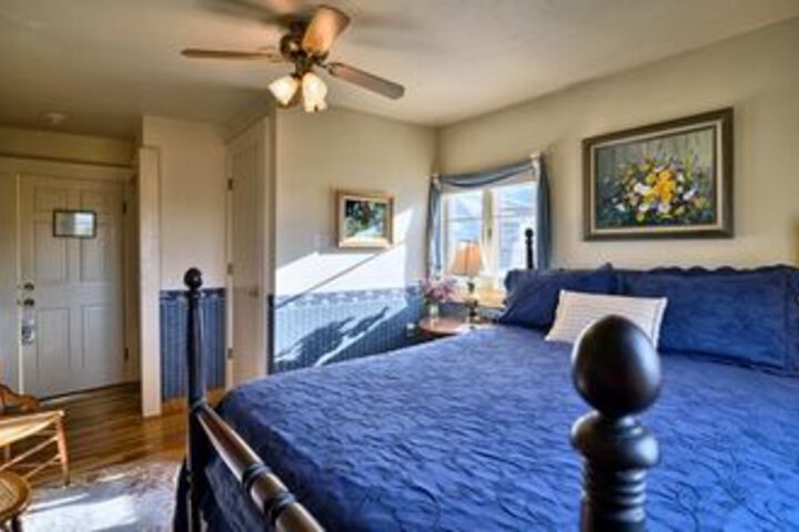 Room 20 of 49