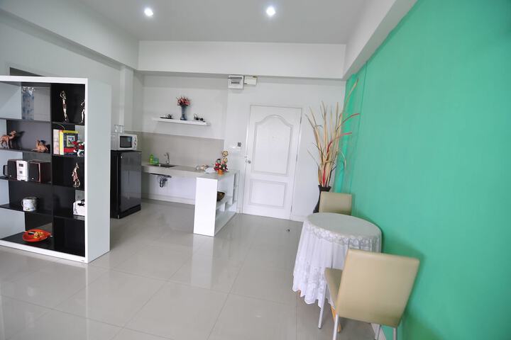 Room 5 of 21