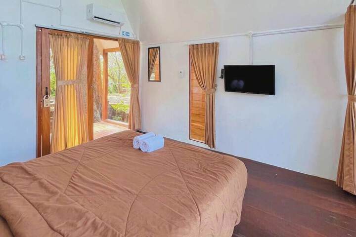 Room 4 of 29