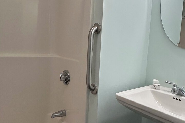 Room 207 of 212