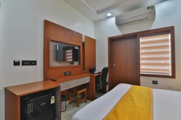 Room 14 of 41