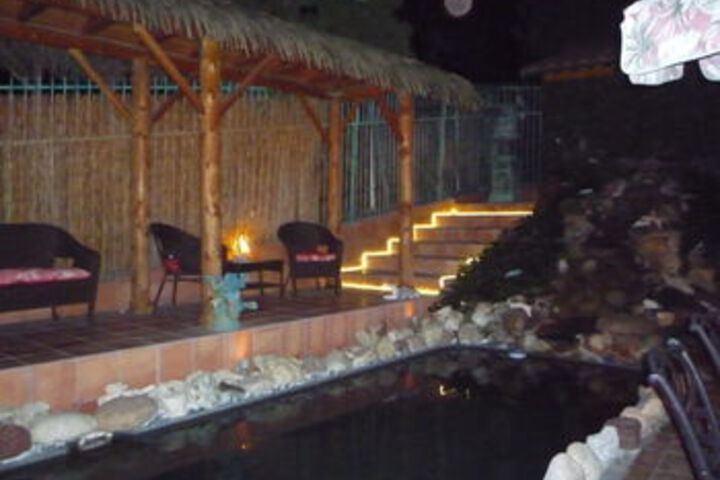 Pool 64 of 81
