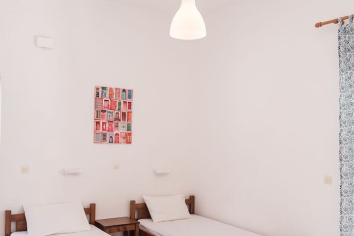 Room 34 of 91