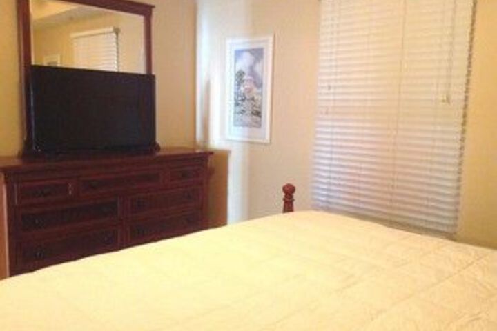 Room 24 of 49