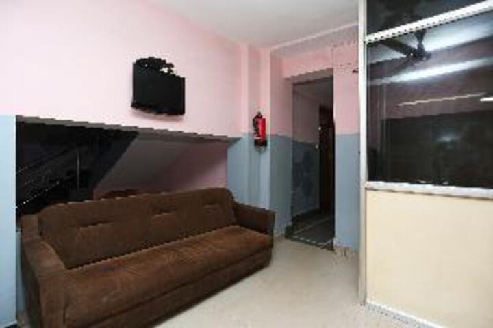 Hotel O Satnam
