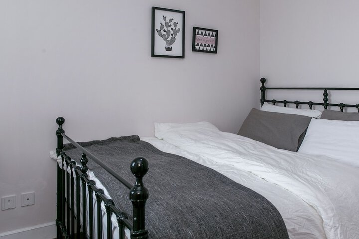 Room 13 of 41