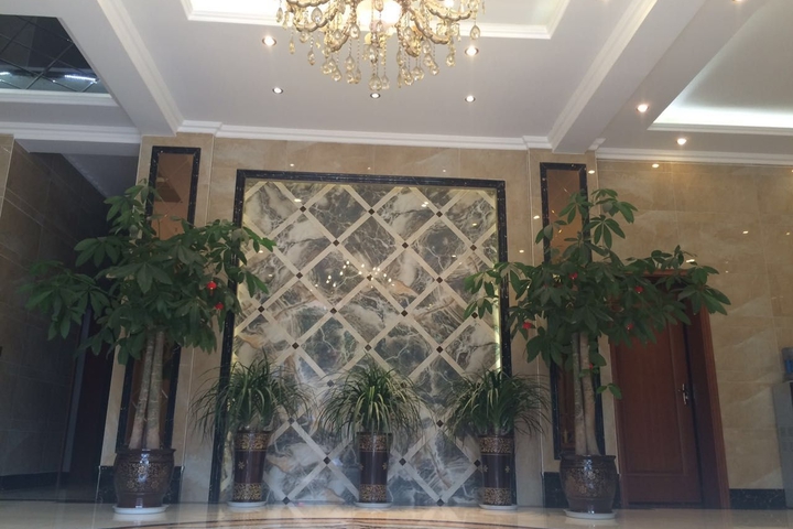 Hotel Interior 11 of 27