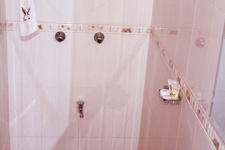 Cleanliness 24 of 26