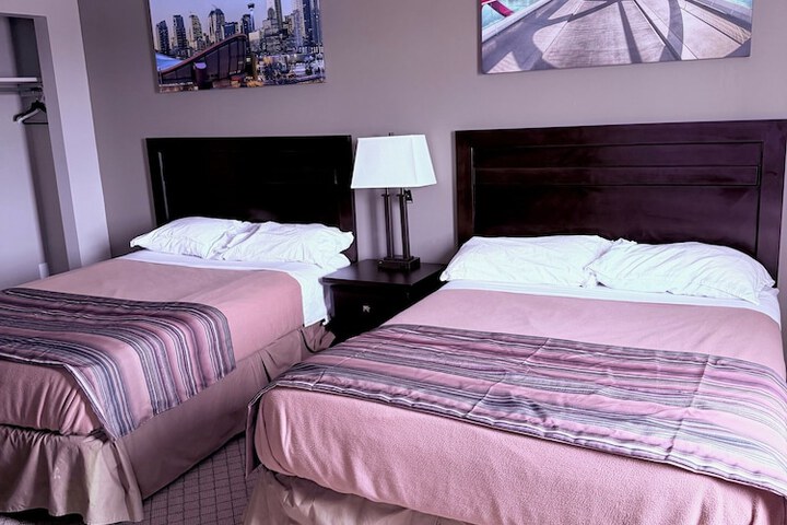 Room 5 of 31