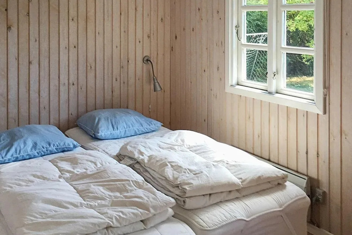 Cozy Holiday Home in Stege near Beach