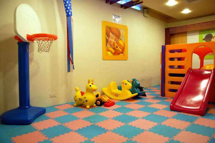 Childrens Activities 41 of 48