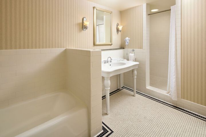 Bathroom Interior Photo