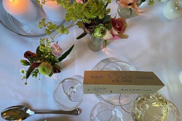 Dining 46 of 80
