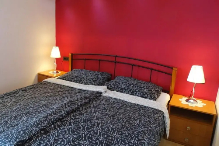 Room 3 of 15