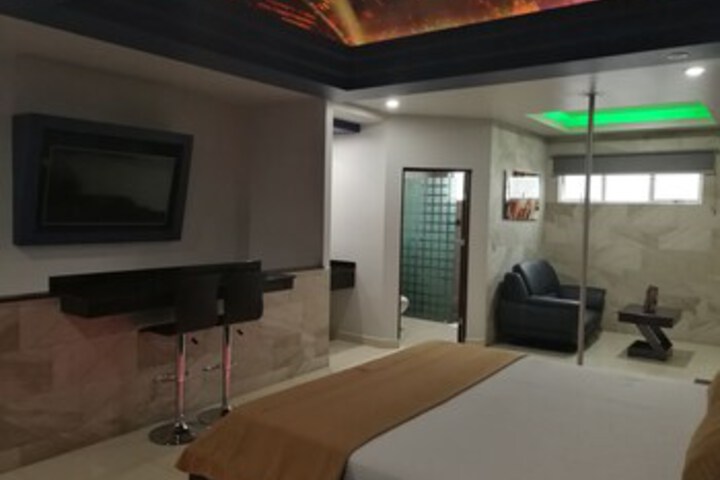 Room 60 of 78