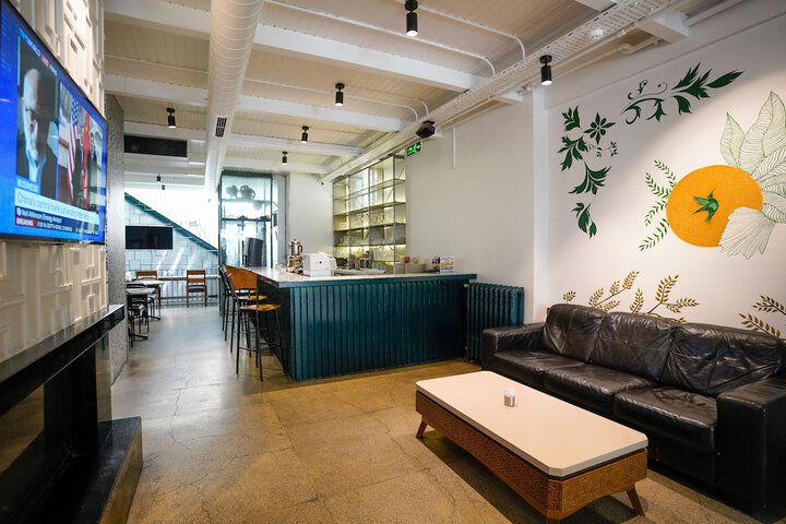 Guest Lobby