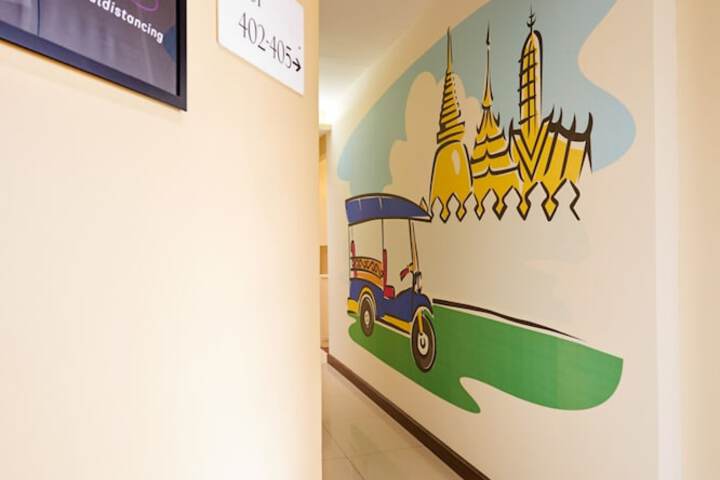 Ballroom/Hall 23 of 30