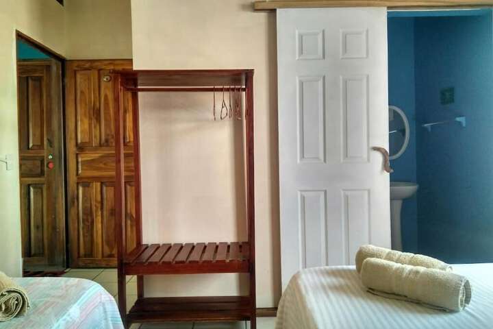 Room 5 of 23