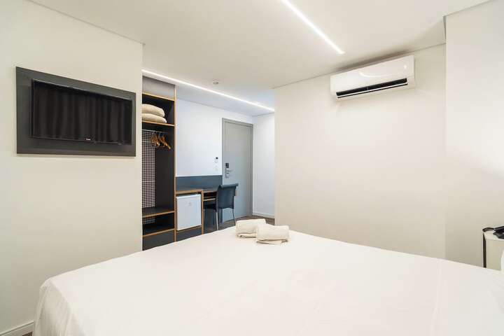 Room 9 of 58