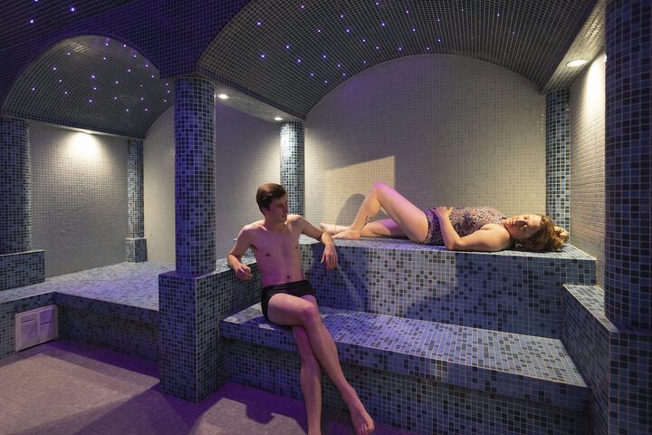 Spa 40 of 58