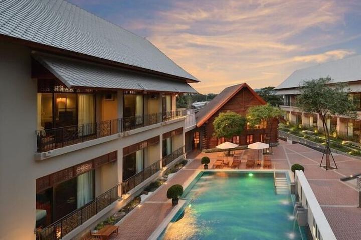 Hotel 43 of 45