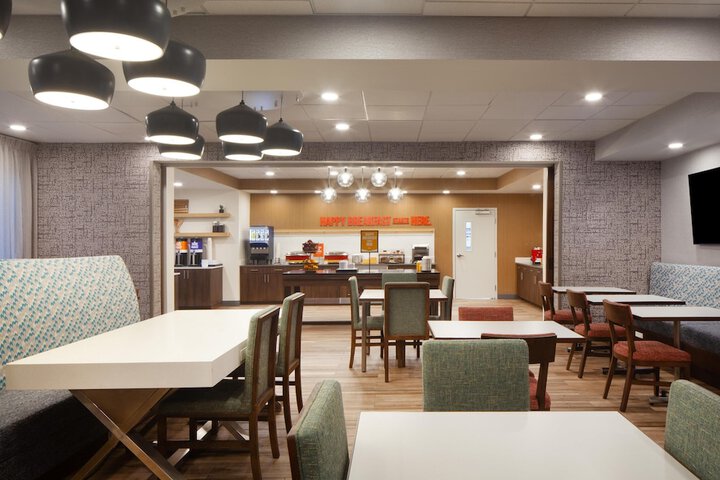 Breakfast/Coffee Service 30 of 40