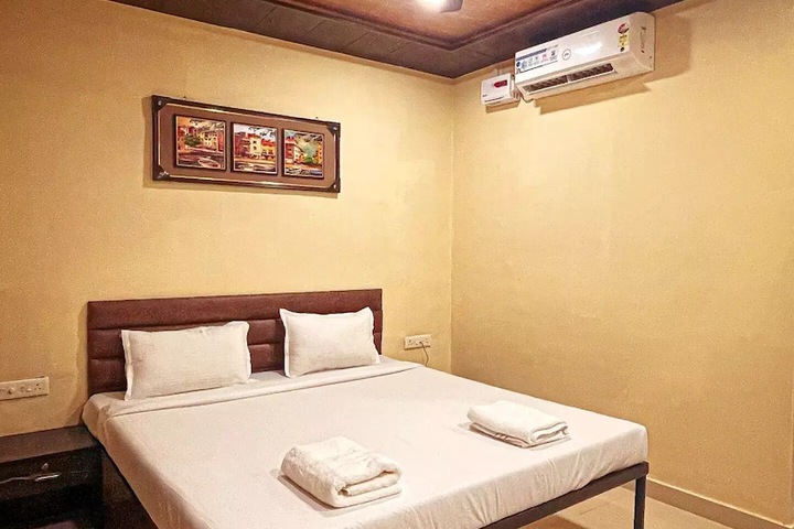 Room 6 of 47