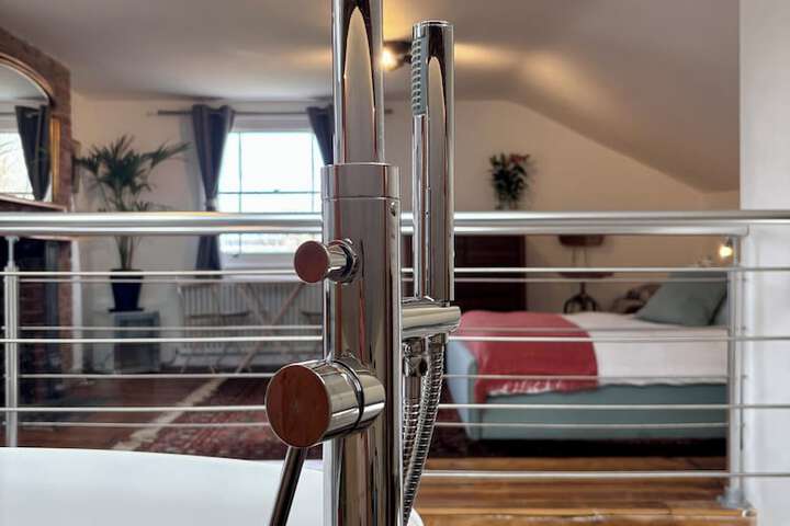 Room 90 of 124