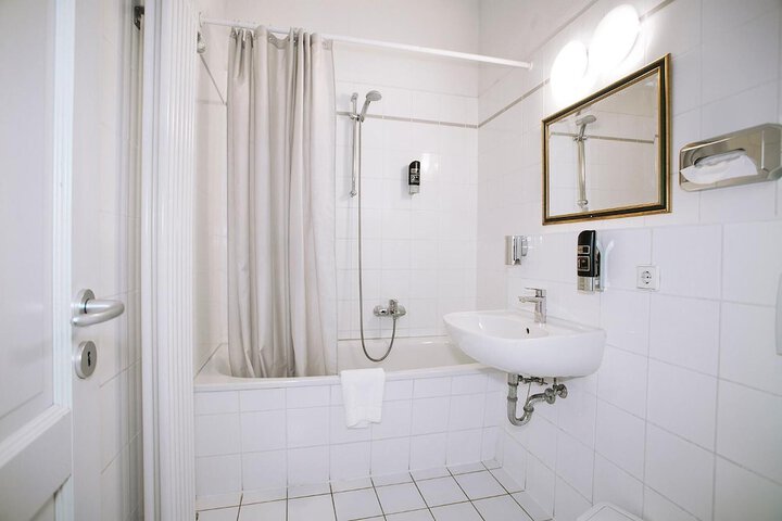 Clean Restrooms