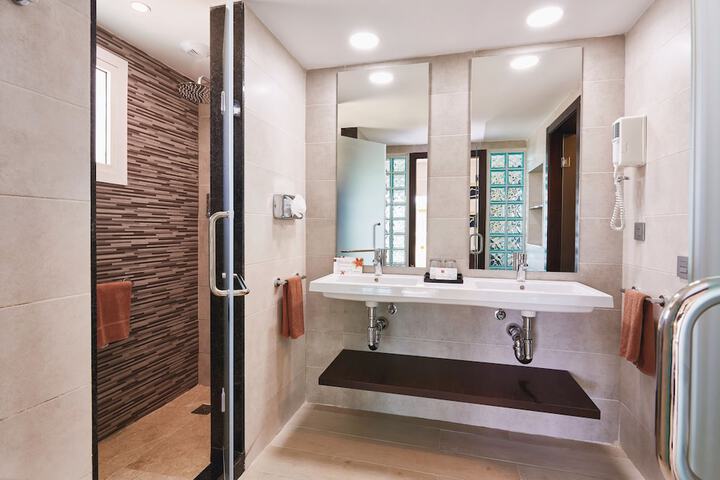Bath Amenities