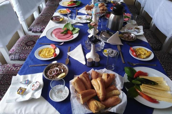 Breakfast/Coffee Service 62 of 73