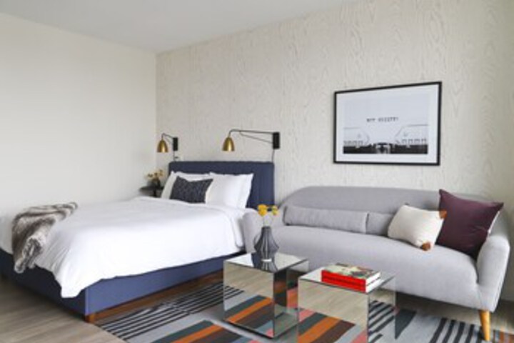 Room 42 of 279
