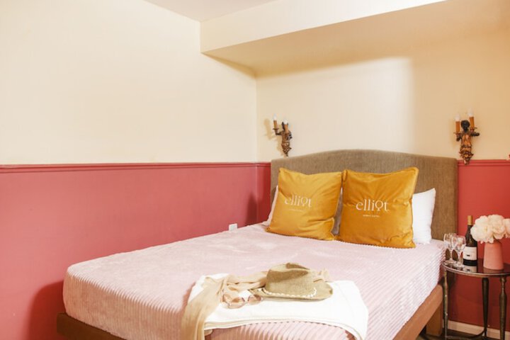 Room 14 of 61