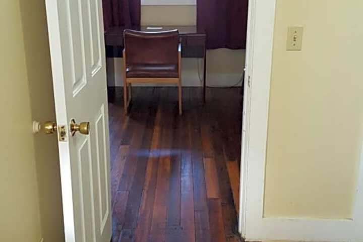 1 Bedroom Suite (2 of 4)