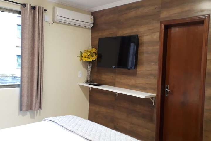 Room 16 of 34