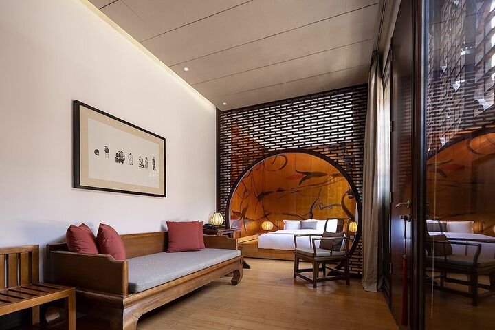 Room 6 of 26