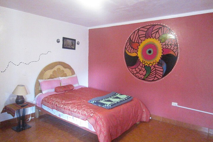 Room 4 of 28