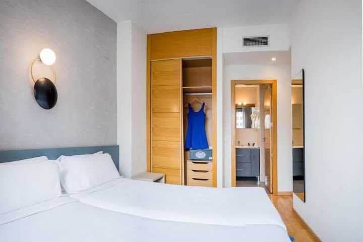 Room 19 of 59